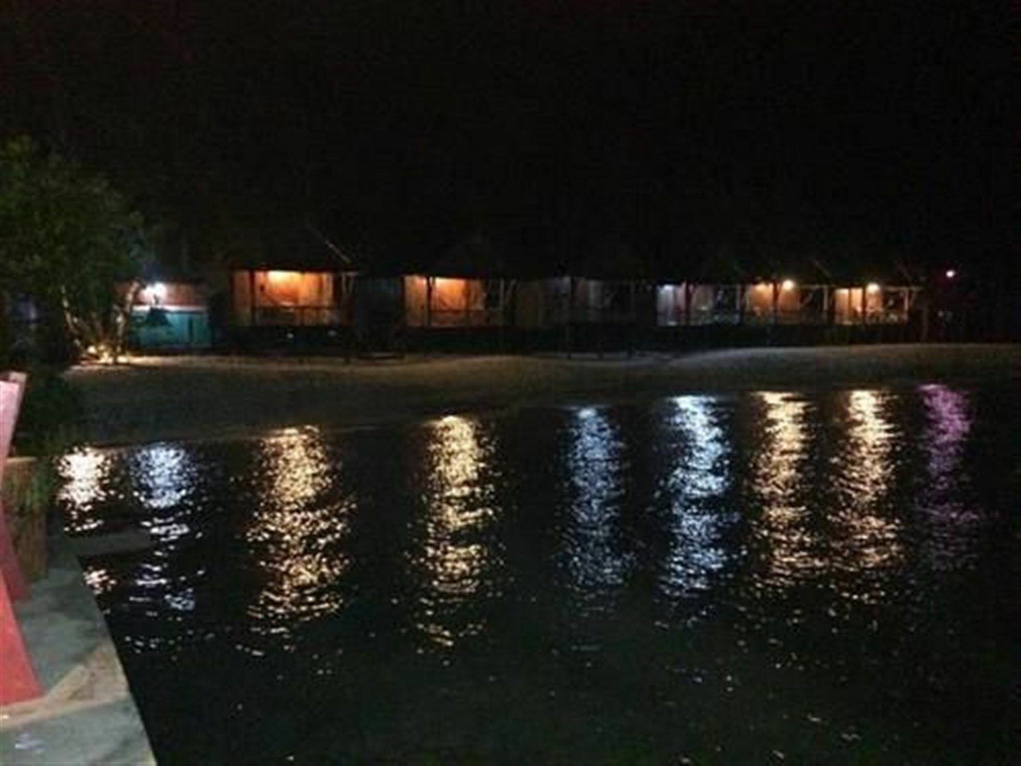 Angkor Chom Bungalows And Rooms Sok San Village ภายนอก รูปภาพ